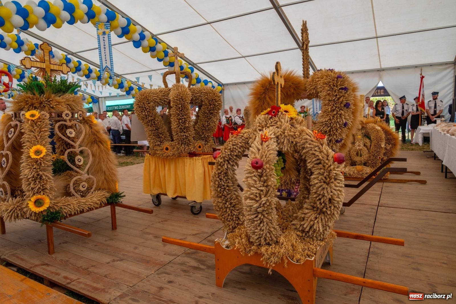 Zdjęcie w galerii na portalu naszraciborz.pl: Wielkie święto w niewielkich Żerdzinach. Dożynki gminy Pietrowice Wielkie [FOTO i WIDEO] wiadomości z regionu