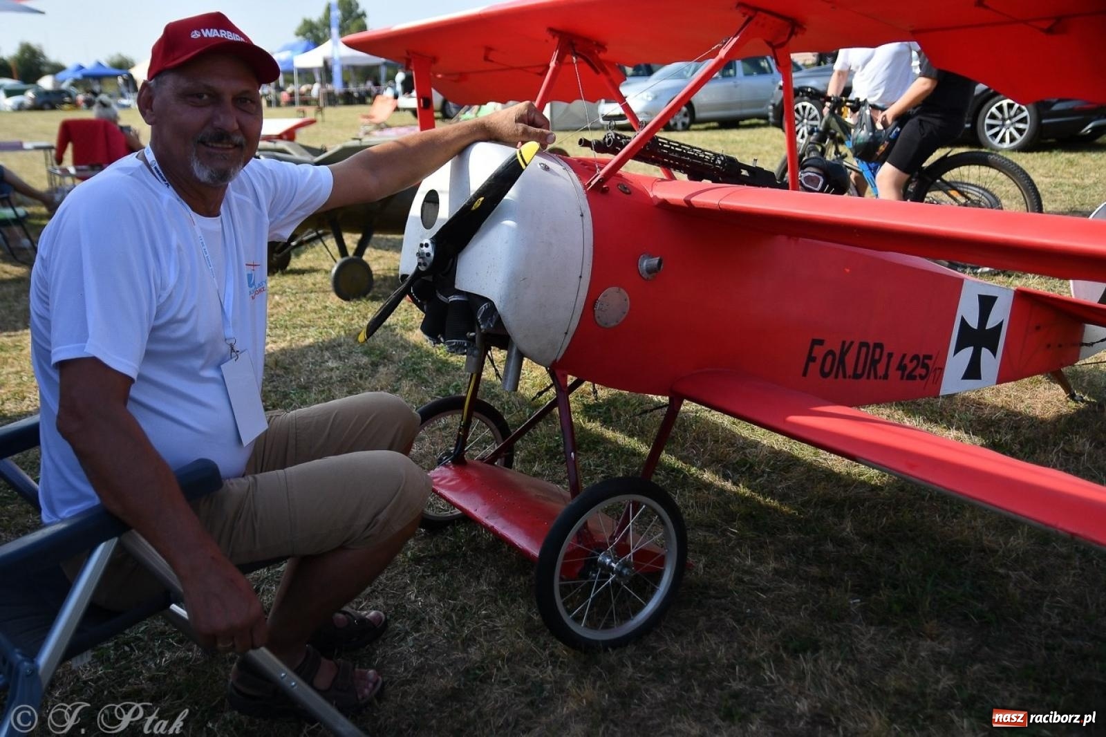 Zdjęcie w galerii na portalu naszraciborz.pl: XVII Międzynarodowy Piknik Modelarski w Raciborzu. W niedzielę drugi dzień pokazów wiadomości z regionu