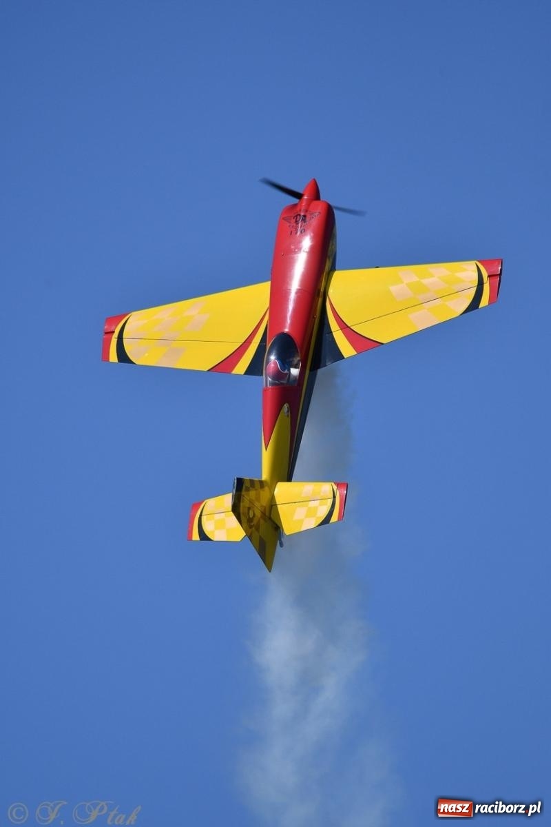 Zdjęcie w galerii na portalu naszraciborz.pl: XVII Międzynarodowy Piknik Modelarski w Raciborzu. W niedzielę drugi dzień pokazów wiadomości z regionu