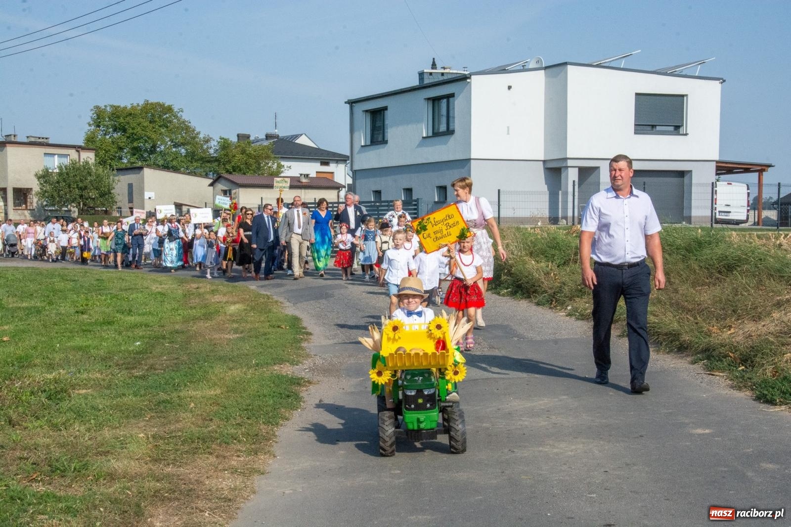 Zdjęcie w galerii na portalu naszraciborz.pl: Łęg gospodarzem dożynek gminy Nędza [FOTO i WIDEO] wiadomości z regionu