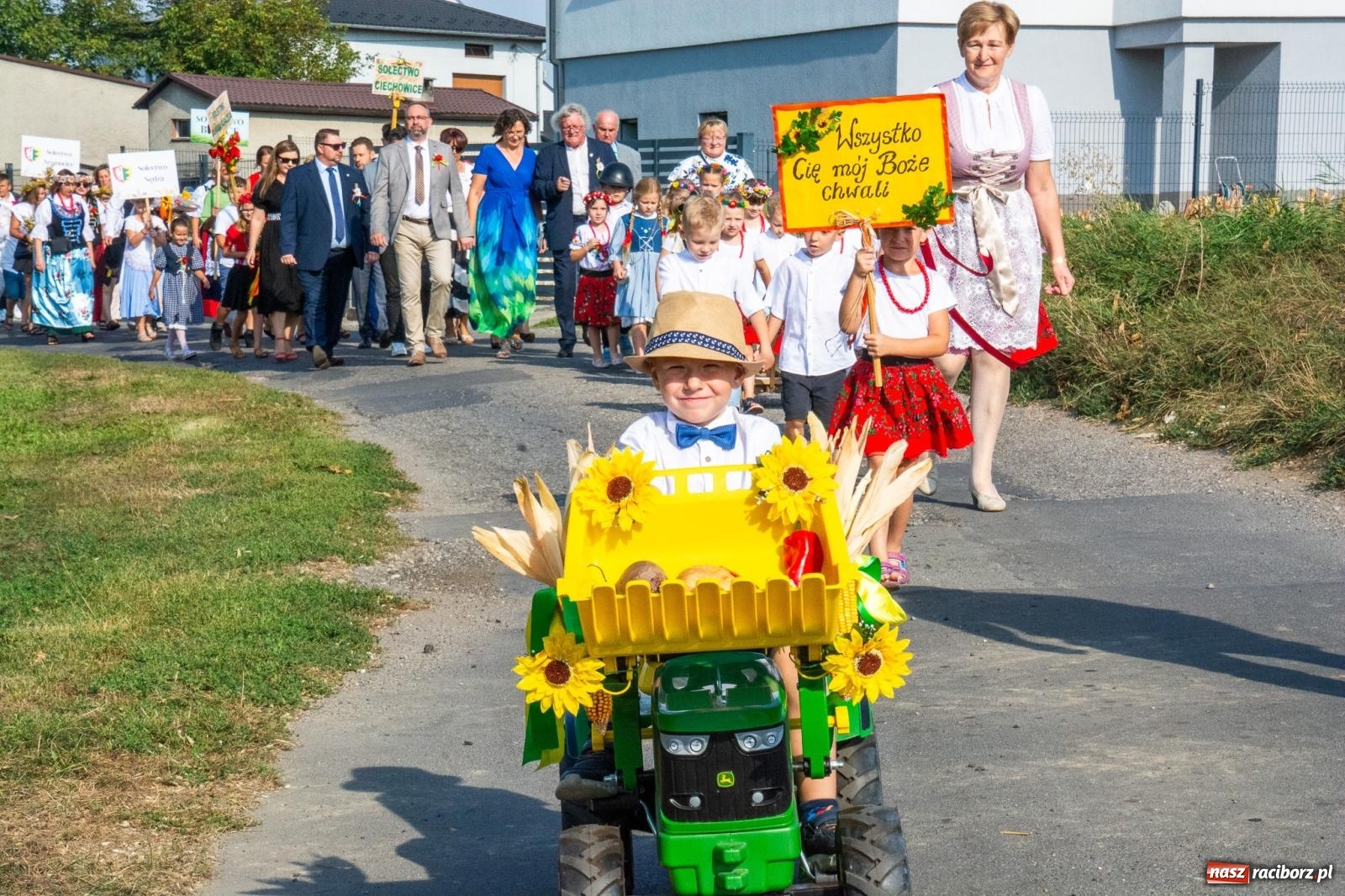 Zdjęcie w galerii na portalu naszraciborz.pl: Łęg gospodarzem dożynek gminy Nędza [FOTO i WIDEO] wiadomości z regionu