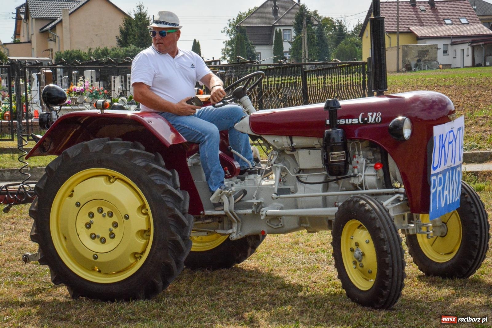 Zdjęcie w galerii na portalu naszraciborz.pl: Dożynki w Samborowicach – kolorowy korowód i rodzinna zabawa [FOTO i WIDEO] wiadomości z regionu
