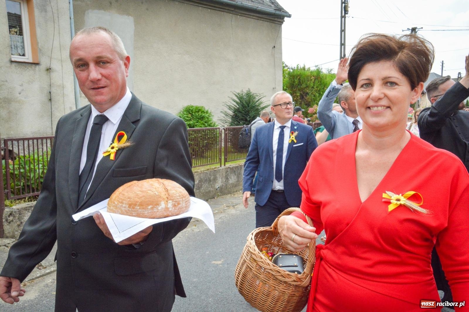 Zdjęcie w galerii na portalu naszraciborz.pl: Dożynki w Samborowicach – kolorowy korowód i rodzinna zabawa [FOTO i WIDEO] wiadomości z regionu