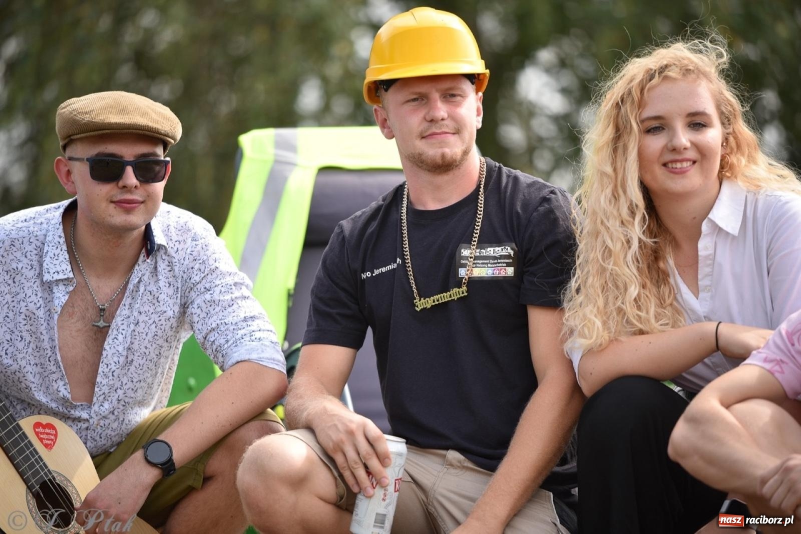 Zdjęcie w galerii na portalu naszraciborz.pl: Dożynki w Samborowicach – kolorowy korowód i rodzinna zabawa [FOTO i WIDEO] wiadomości z regionu