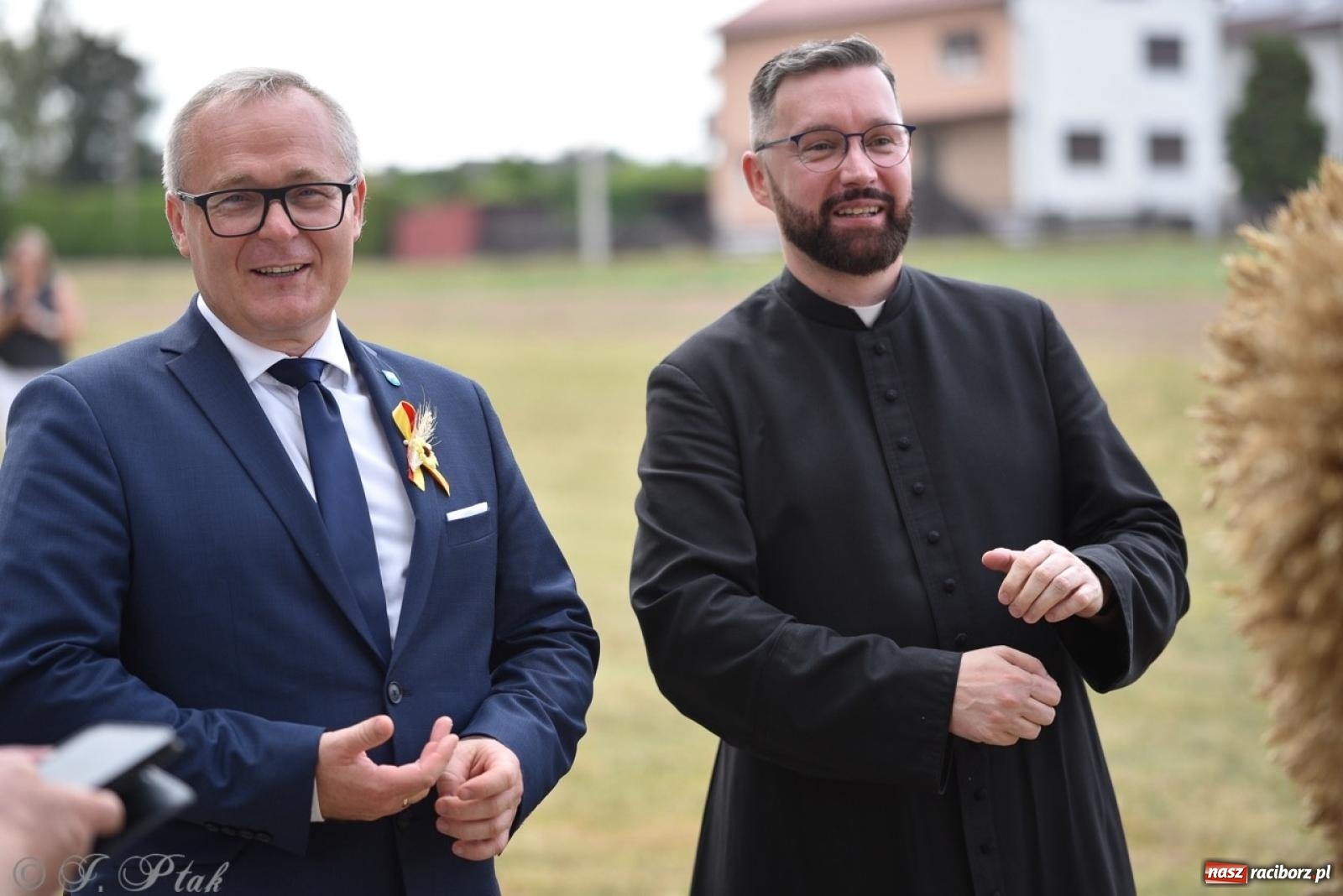 Zdjęcie w galerii na portalu naszraciborz.pl: Dożynki w Samborowicach – kolorowy korowód i rodzinna zabawa [FOTO i WIDEO] wiadomości z regionu