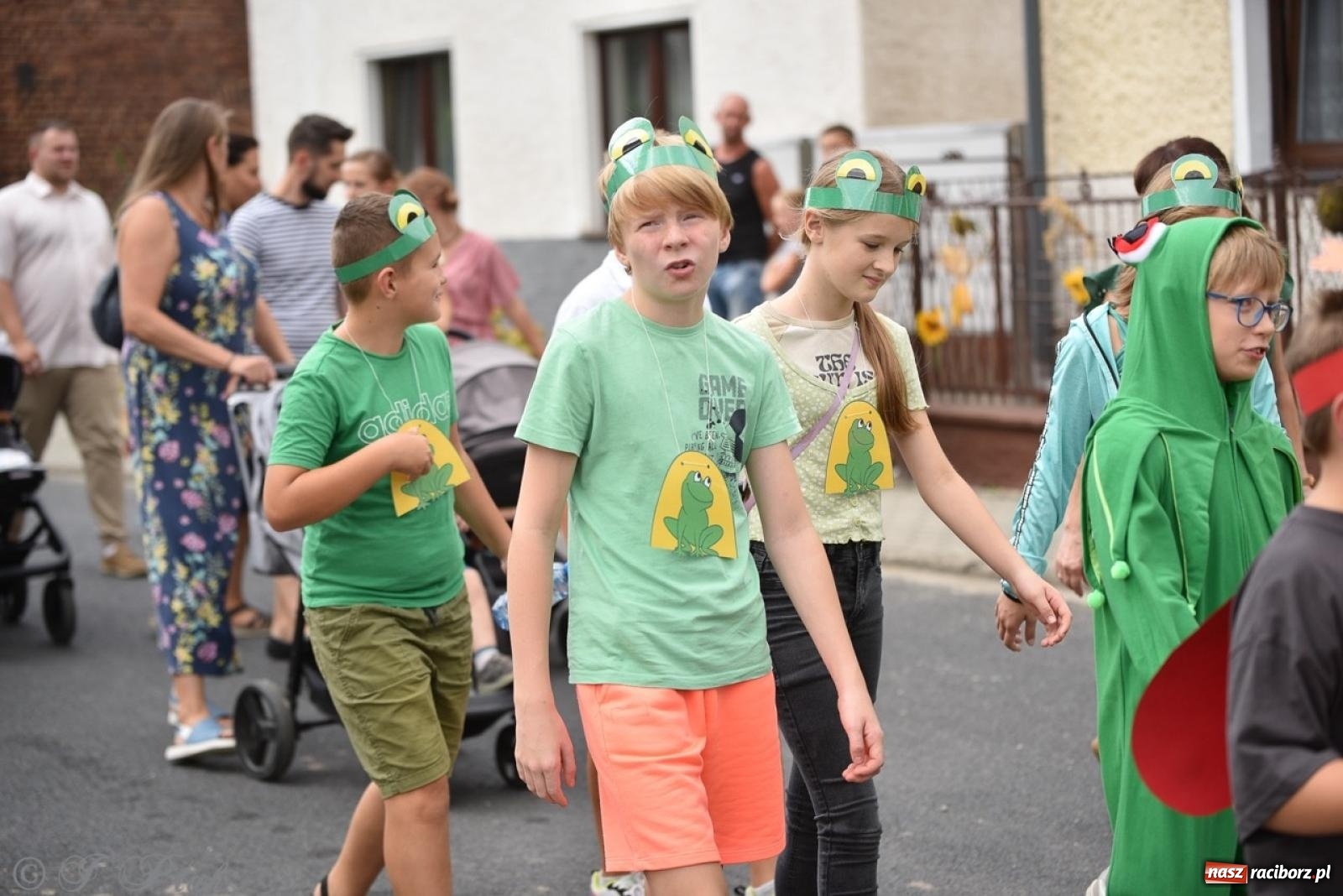 Zdjęcie w galerii na portalu naszraciborz.pl: Dożynki w Samborowicach – kolorowy korowód i rodzinna zabawa [FOTO i WIDEO] wiadomości z regionu