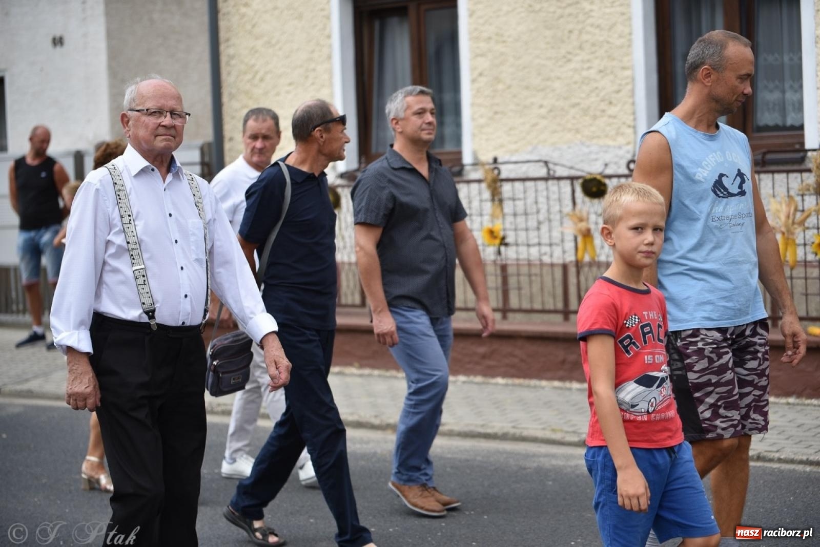Zdjęcie w galerii na portalu naszraciborz.pl: Dożynki w Samborowicach – kolorowy korowód i rodzinna zabawa [FOTO i WIDEO] wiadomości z regionu