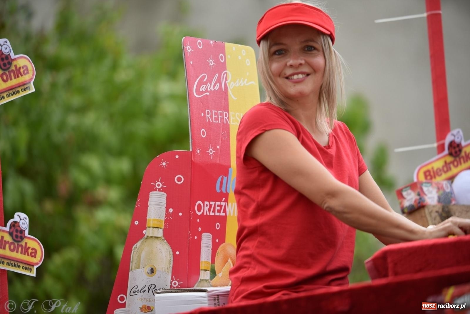 Zdjęcie w galerii na portalu naszraciborz.pl: Dożynki w Samborowicach – kolorowy korowód i rodzinna zabawa [FOTO i WIDEO] wiadomości z regionu