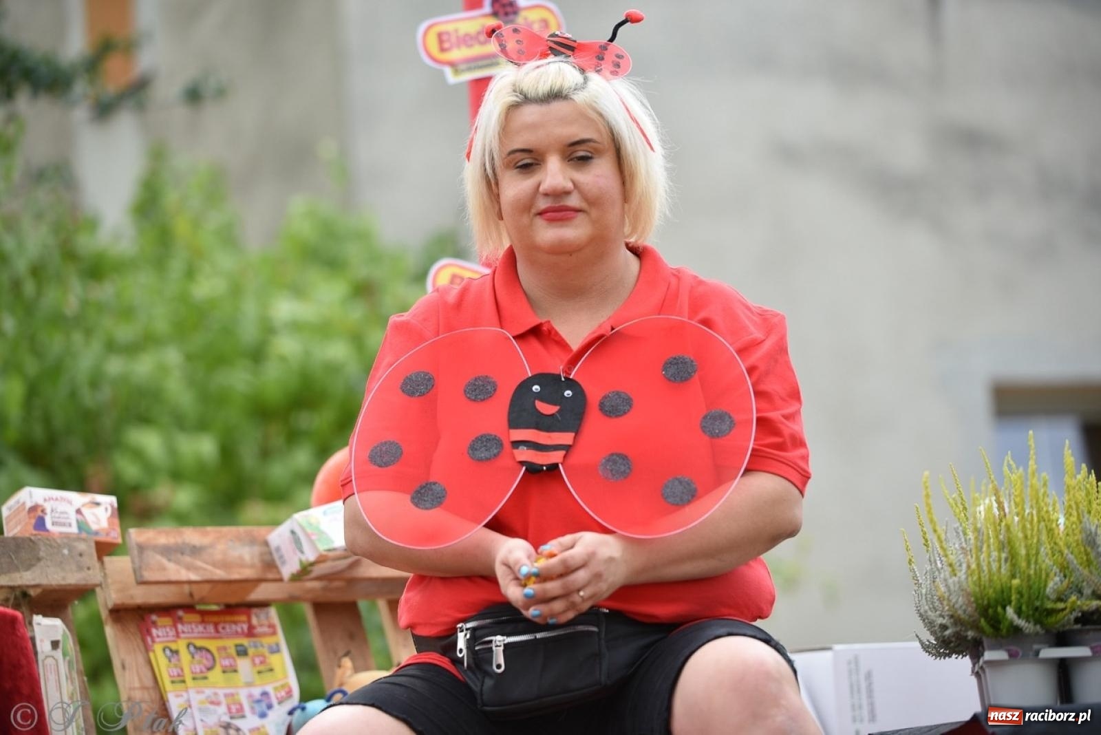 Zdjęcie w galerii na portalu naszraciborz.pl: Dożynki w Samborowicach – kolorowy korowód i rodzinna zabawa [FOTO i WIDEO] wiadomości z regionu