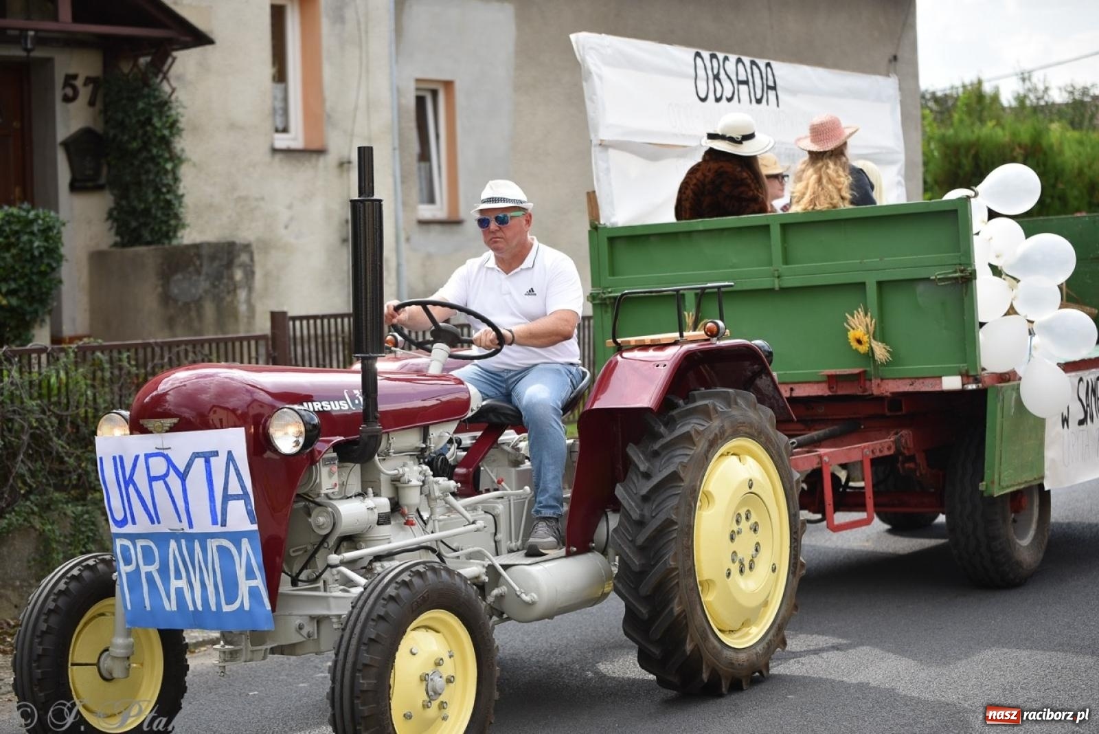 Zdjęcie w galerii na portalu naszraciborz.pl: Dożynki w Samborowicach – kolorowy korowód i rodzinna zabawa [FOTO i WIDEO] wiadomości z regionu