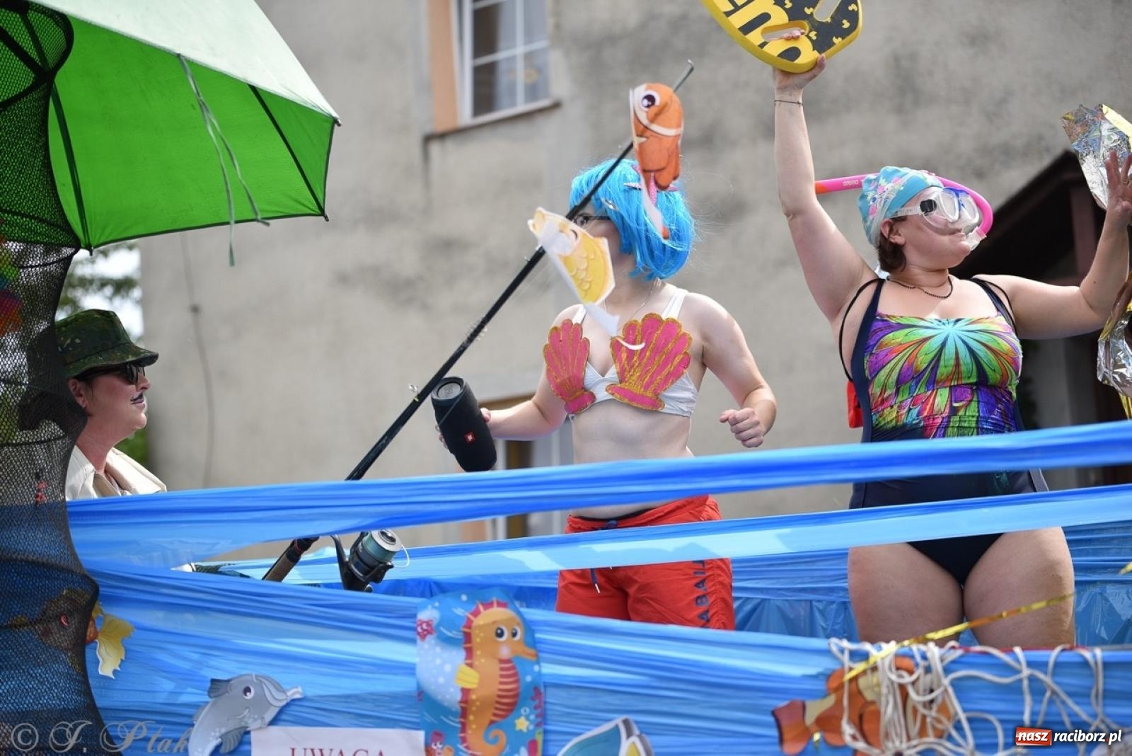 Zdjęcie w galerii na portalu naszraciborz.pl: Dożynki w Samborowicach – kolorowy korowód i rodzinna zabawa [FOTO i WIDEO] wiadomości z regionu