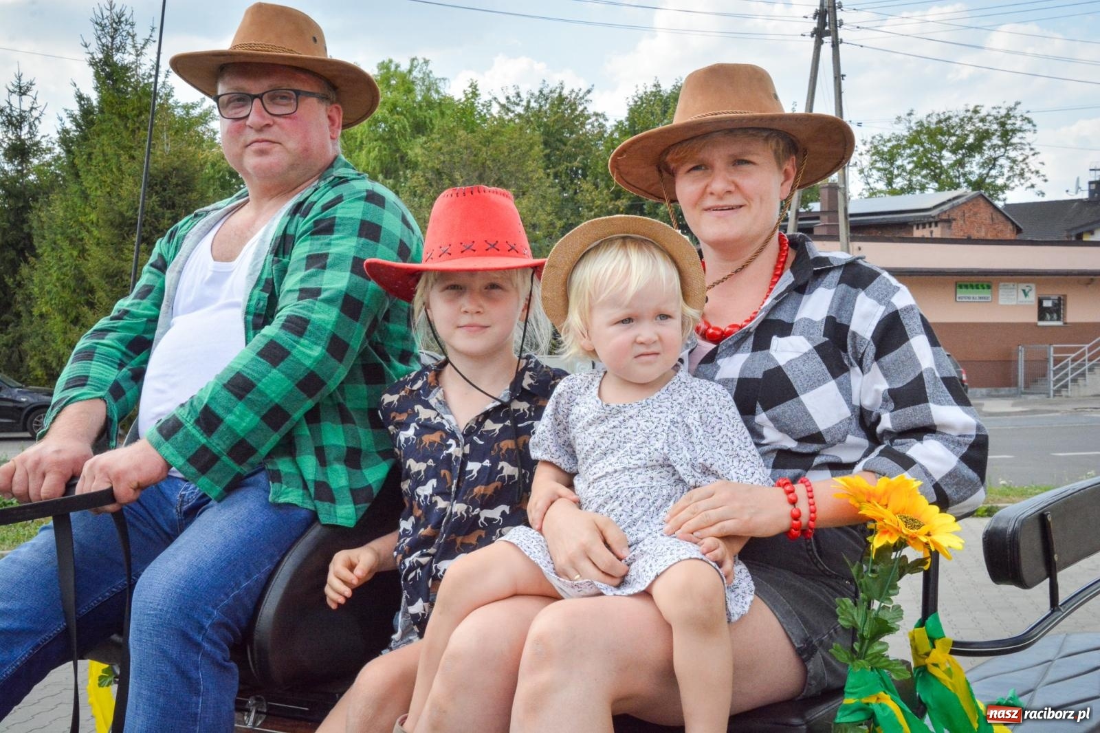 Zdjęcie w galerii na portalu naszraciborz.pl: Kolorowe pożegnanie Lata w Krzanowicach [FOTO i WIDEO] wiadomości z regionu