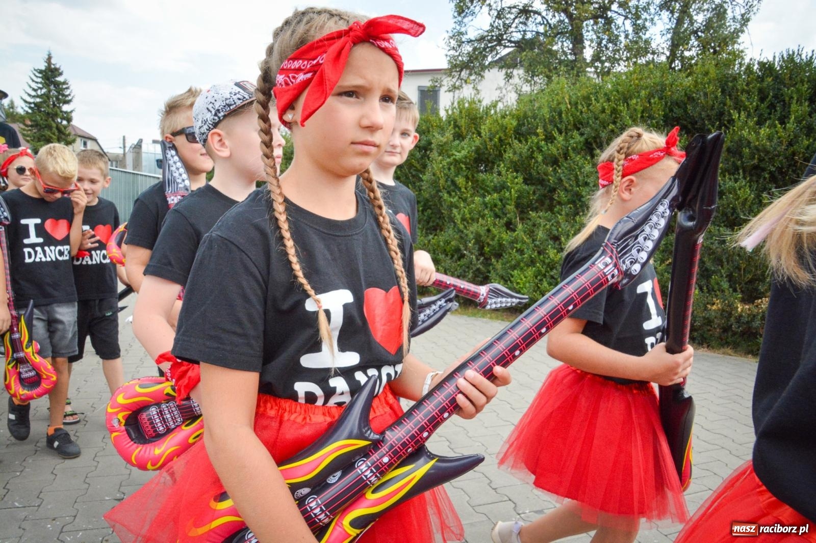 Zdjęcie w galerii na portalu naszraciborz.pl: Kolorowe pożegnanie Lata w Krzanowicach [FOTO i WIDEO] wiadomości z regionu
