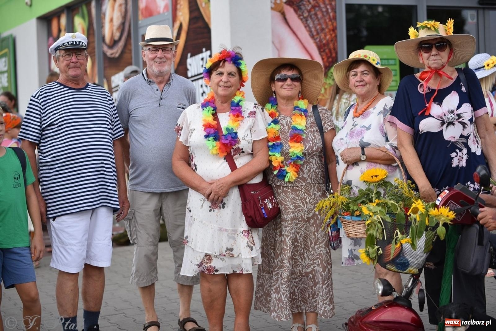 Zdjęcie w galerii na portalu naszraciborz.pl: Kolorowe pożegnanie Lata w Krzanowicach [FOTO i WIDEO] wiadomości z regionu