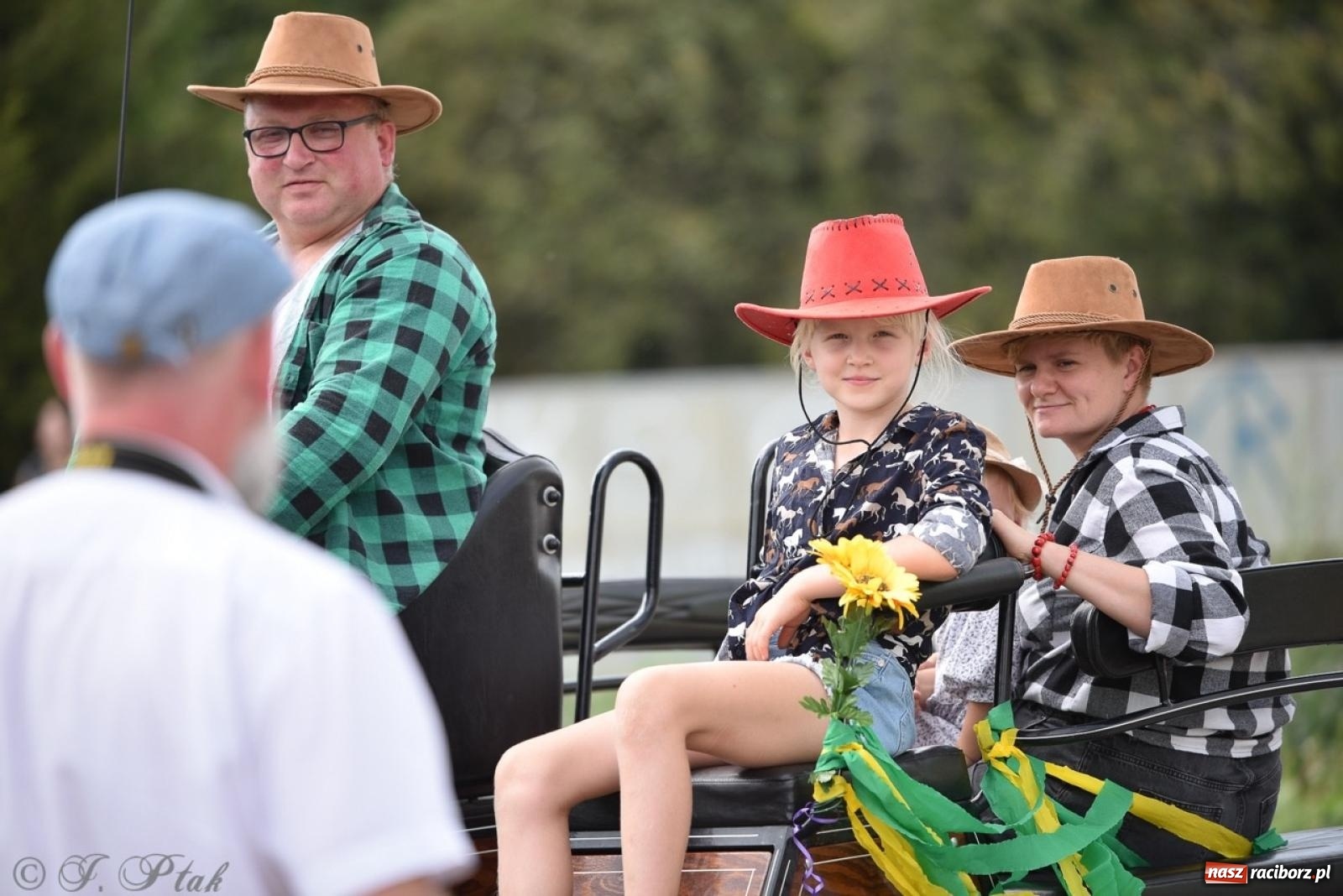 Zdjęcie w galerii na portalu naszraciborz.pl: Kolorowe pożegnanie Lata w Krzanowicach [FOTO i WIDEO] wiadomości z regionu