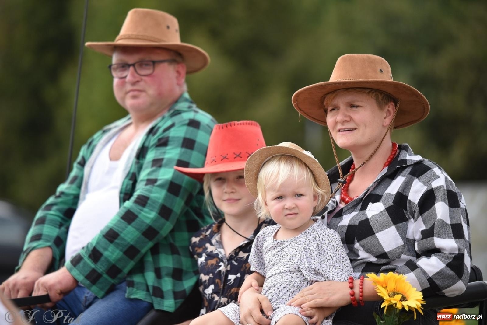 Zdjęcie w galerii na portalu naszraciborz.pl: Kolorowe pożegnanie Lata w Krzanowicach [FOTO i WIDEO] wiadomości z regionu