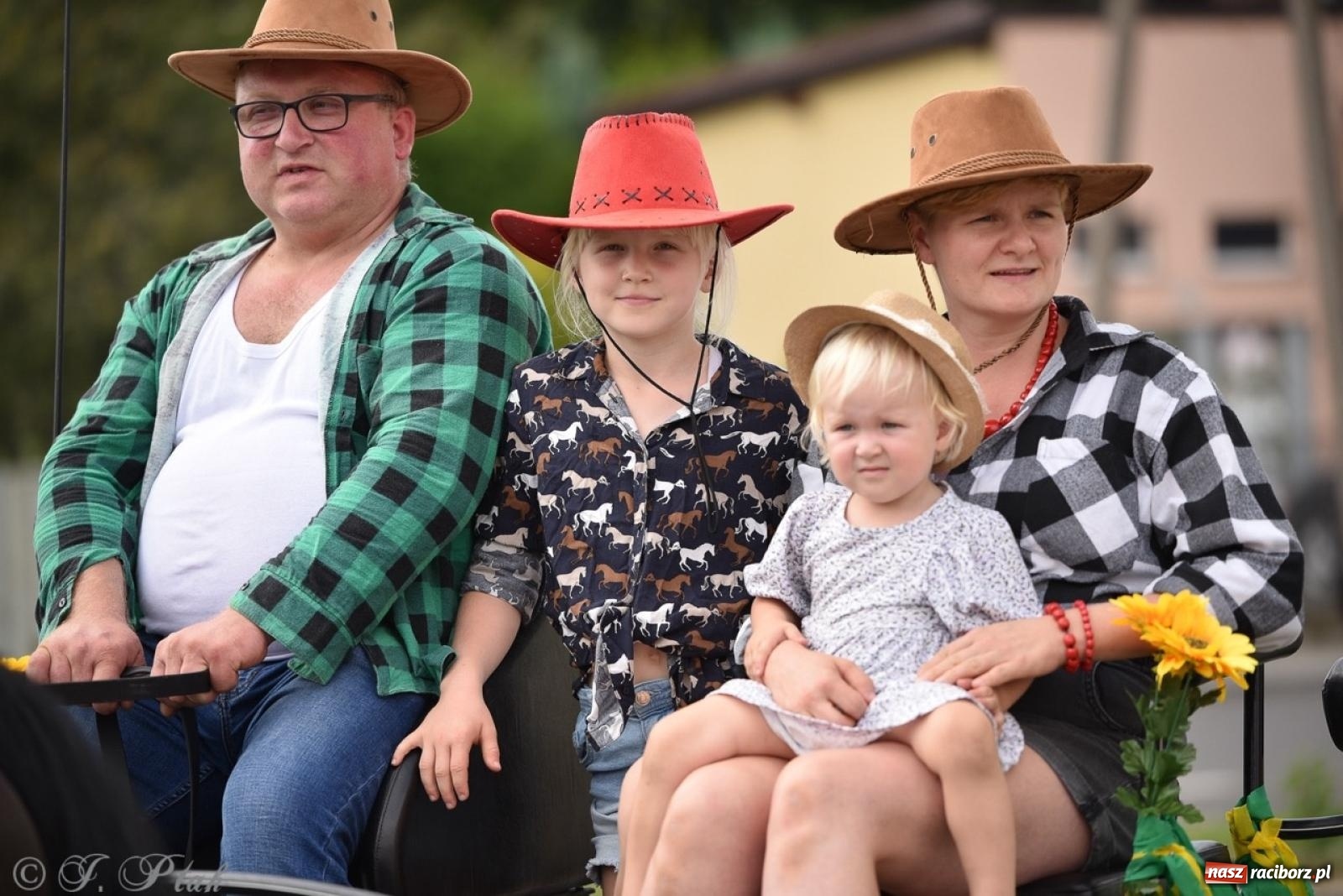 Zdjęcie w galerii na portalu naszraciborz.pl: Kolorowe pożegnanie Lata w Krzanowicach [FOTO i WIDEO] wiadomości z regionu