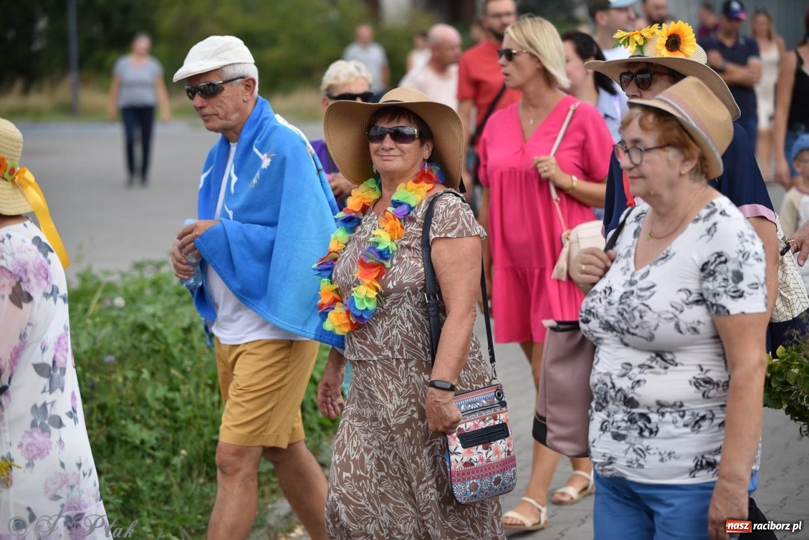 Zdjęcie w galerii na portalu naszraciborz.pl: Kolorowe pożegnanie Lata w Krzanowicach [FOTO i WIDEO] wiadomości z regionu