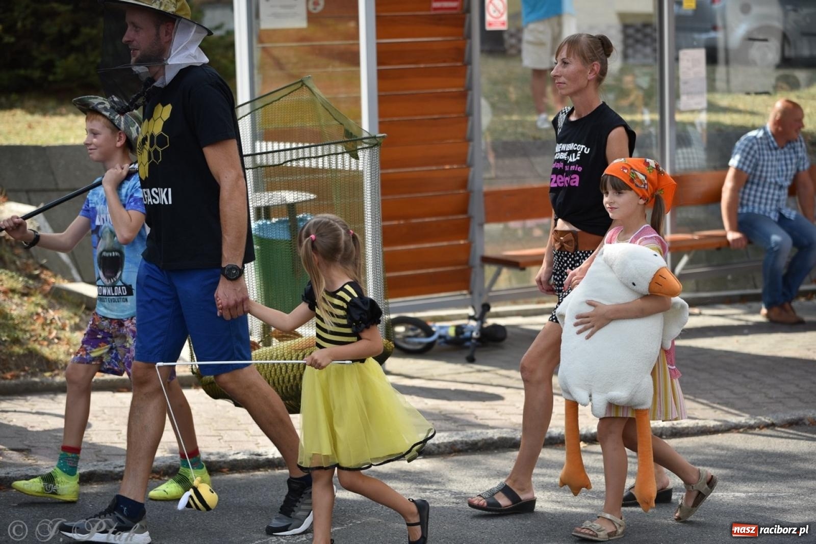 Zdjęcie w galerii na portalu naszraciborz.pl: Kolorowe pożegnanie Lata w Krzanowicach [FOTO i WIDEO] wiadomości z regionu