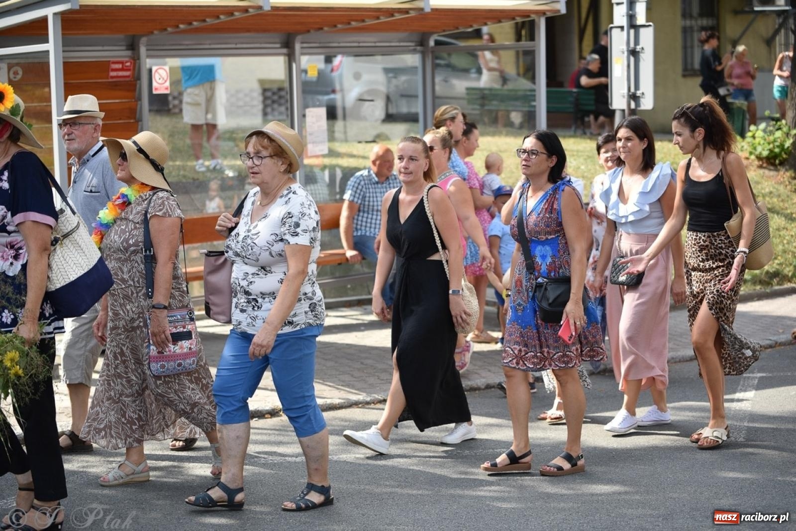 Zdjęcie w galerii na portalu naszraciborz.pl: Kolorowe pożegnanie Lata w Krzanowicach [FOTO i WIDEO] wiadomości z regionu