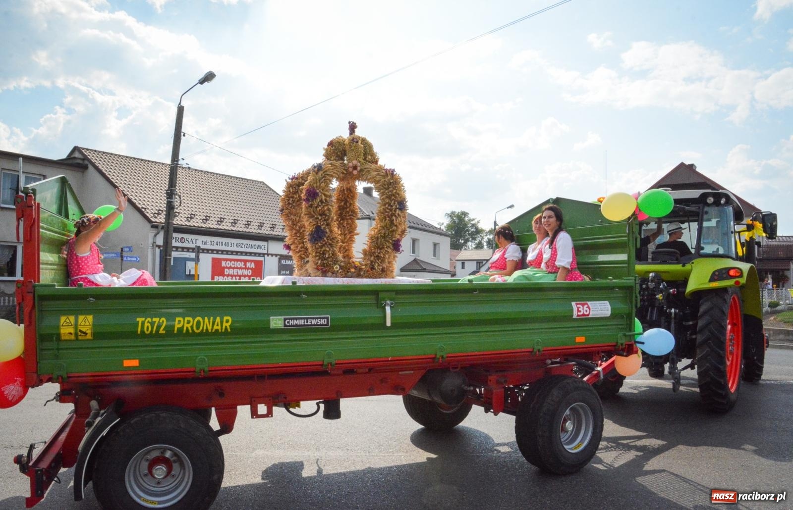 Zdjęcie w galerii na portalu naszraciborz.pl: Dożynki w Sudole – tradycja łącząca pokolenia [FOTO i WIDEO] wiadomości z regionu