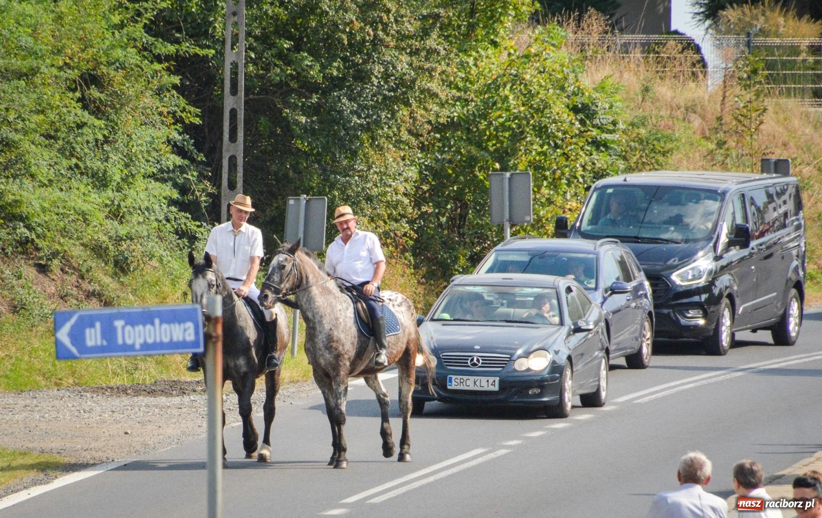 Zdjęcie w galerii na portalu naszraciborz.pl: Dożynki w Sudole – tradycja łącząca pokolenia [FOTO i WIDEO] wiadomości z regionu