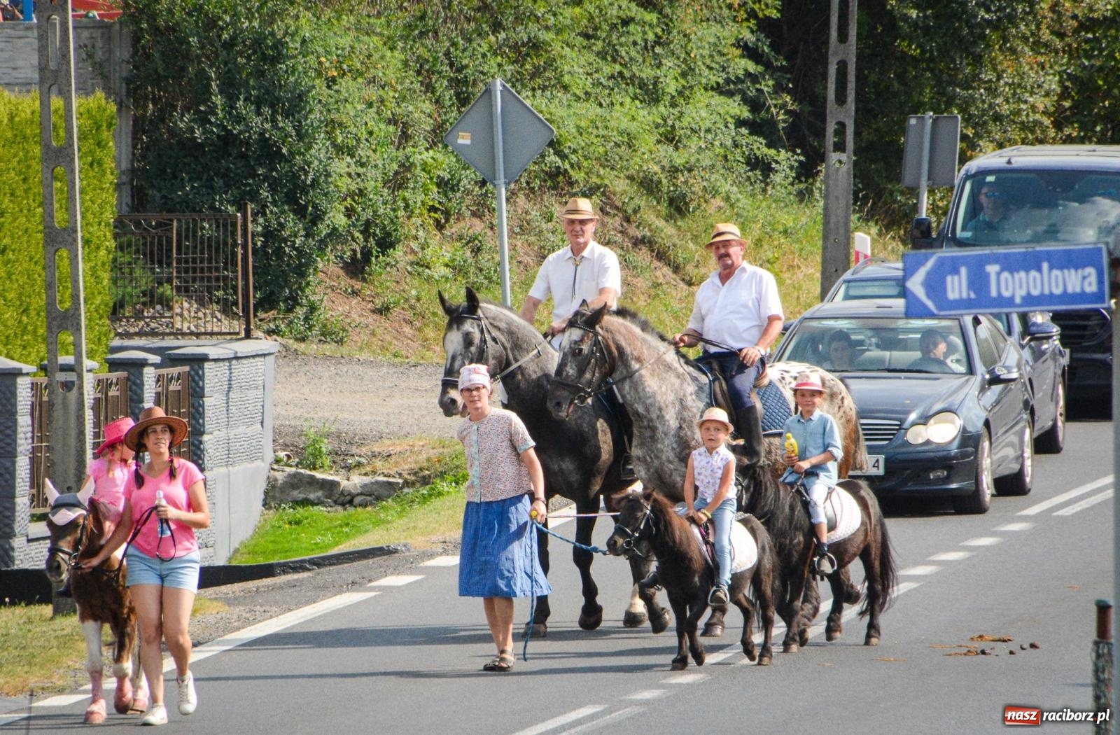 Zdjęcie w galerii na portalu naszraciborz.pl: Dożynki w Sudole – tradycja łącząca pokolenia [FOTO i WIDEO] wiadomości z regionu