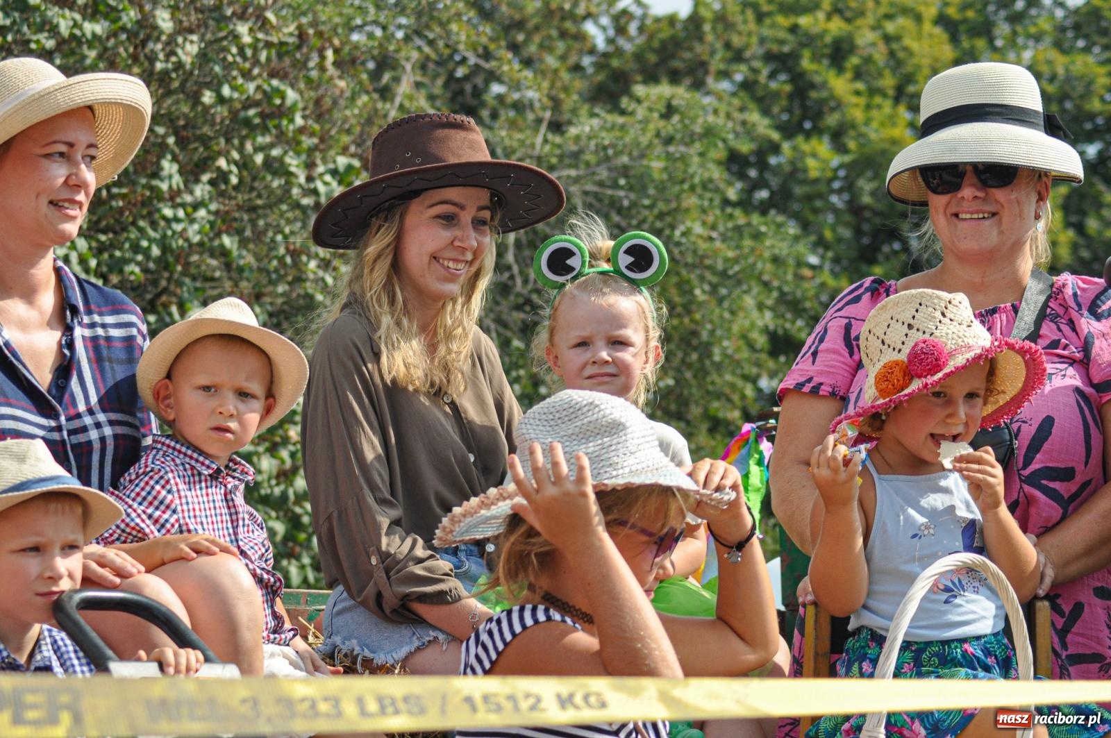 Zdjęcie w galerii na portalu naszraciborz.pl: Dożynki w Sudole – tradycja łącząca pokolenia [FOTO i WIDEO] wiadomości z regionu