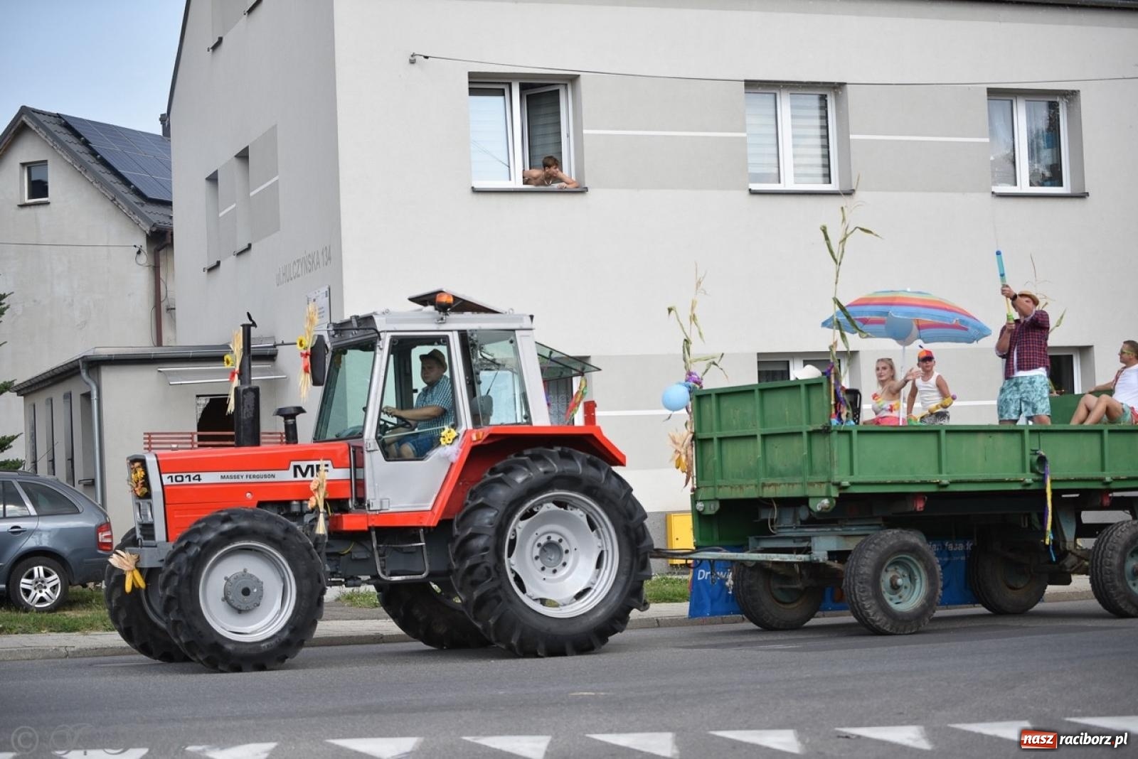 Zdjęcie w galerii na portalu naszraciborz.pl: Dożynki w Sudole – tradycja łącząca pokolenia [FOTO i WIDEO] wiadomości z regionu