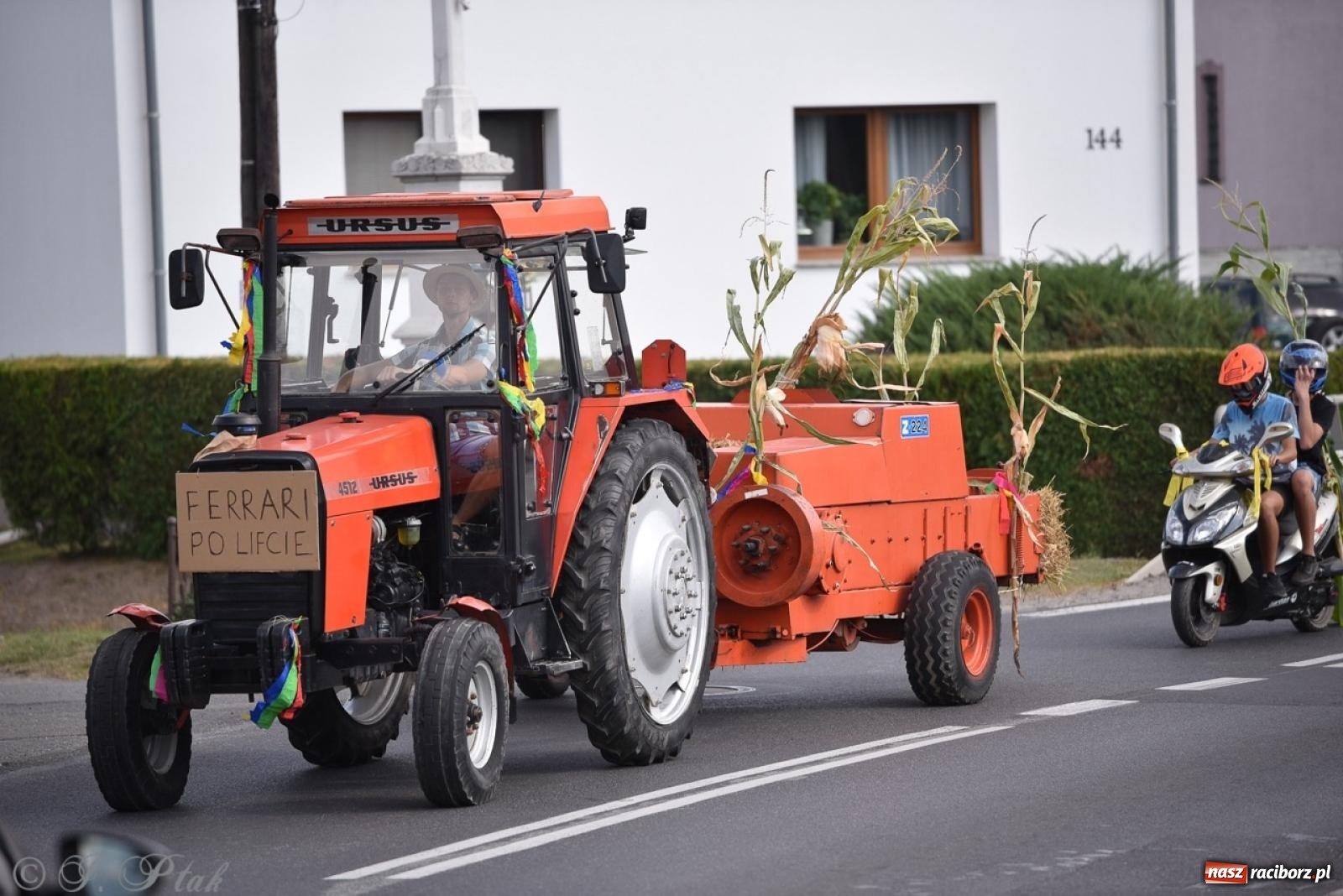 Zdjęcie w galerii na portalu naszraciborz.pl: Dożynki w Sudole – tradycja łącząca pokolenia [FOTO i WIDEO] wiadomości z regionu