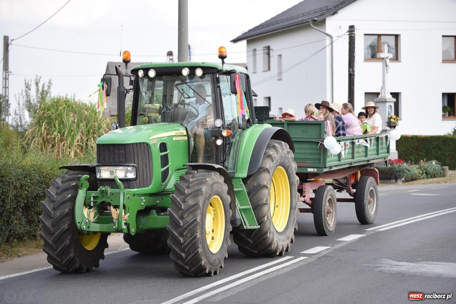 Zdjęcie w galerii na portalu naszraciborz.pl: Dożynki w Sudole – tradycja łącząca pokolenia [FOTO i WIDEO] wiadomości z regionu