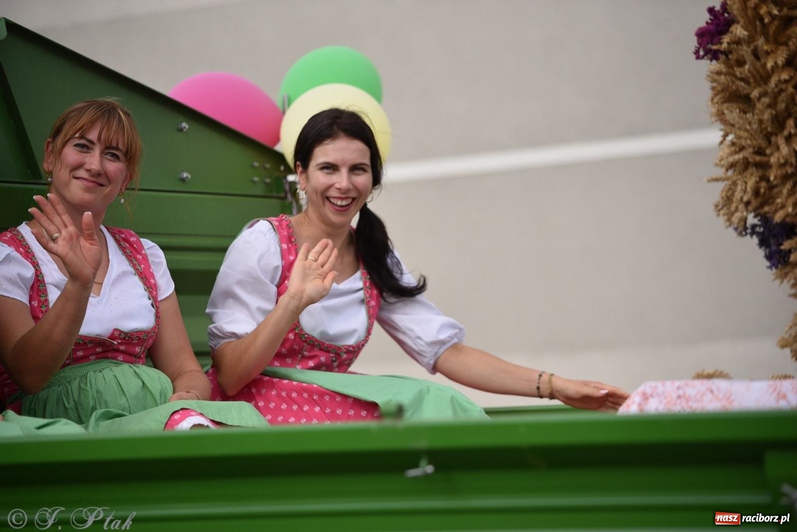 Zdjęcie w galerii na portalu naszraciborz.pl: Dożynki w Sudole – tradycja łącząca pokolenia [FOTO i WIDEO] wiadomości z regionu