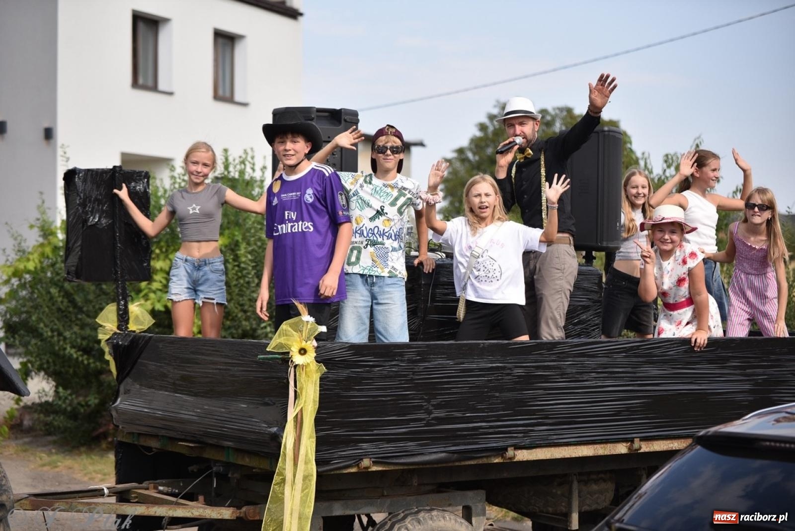 Zdjęcie w galerii na portalu naszraciborz.pl: Dożynki w Sudole – tradycja łącząca pokolenia [FOTO i WIDEO] wiadomości z regionu