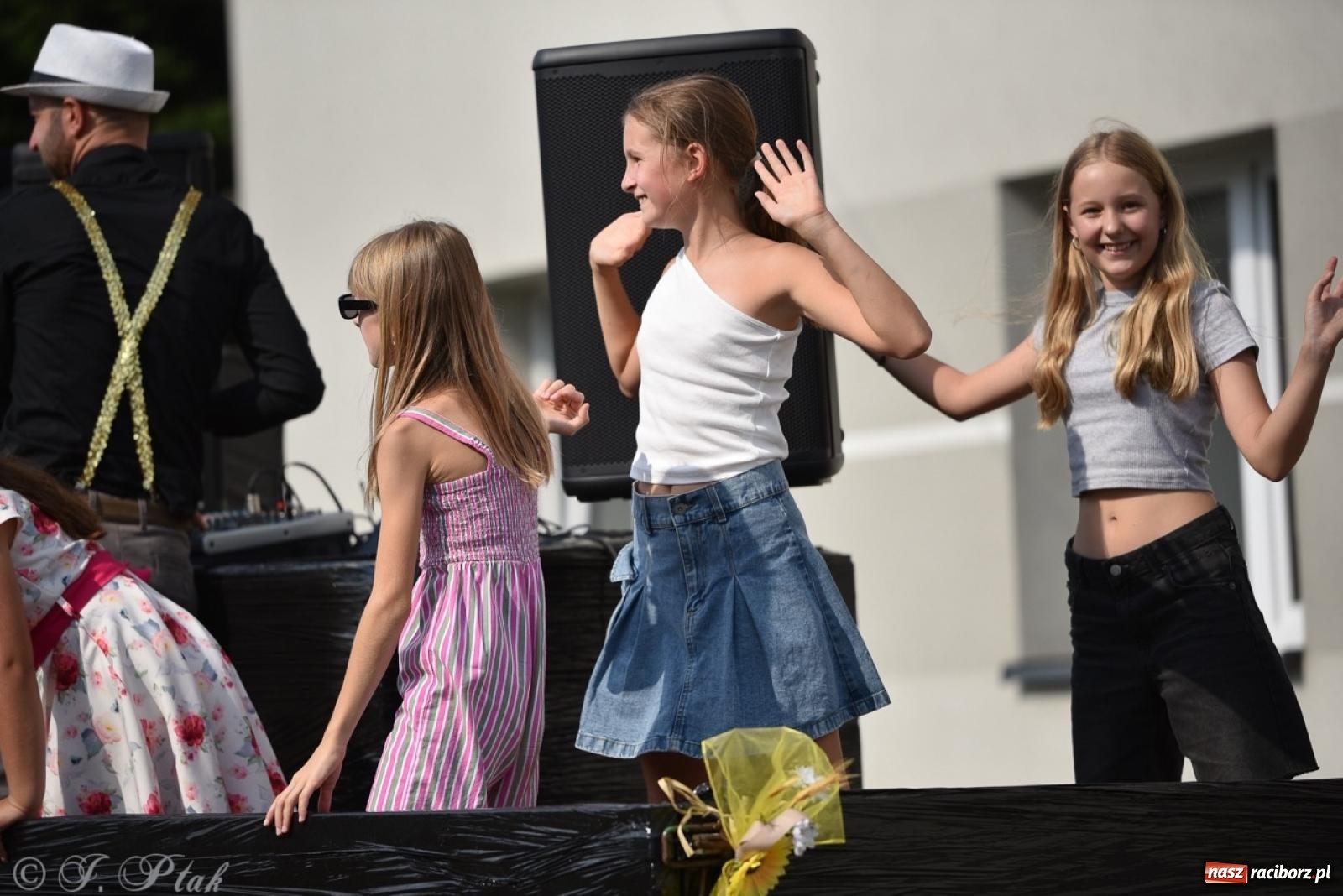 Zdjęcie w galerii na portalu naszraciborz.pl: Dożynki w Sudole – tradycja łącząca pokolenia [FOTO i WIDEO] wiadomości z regionu