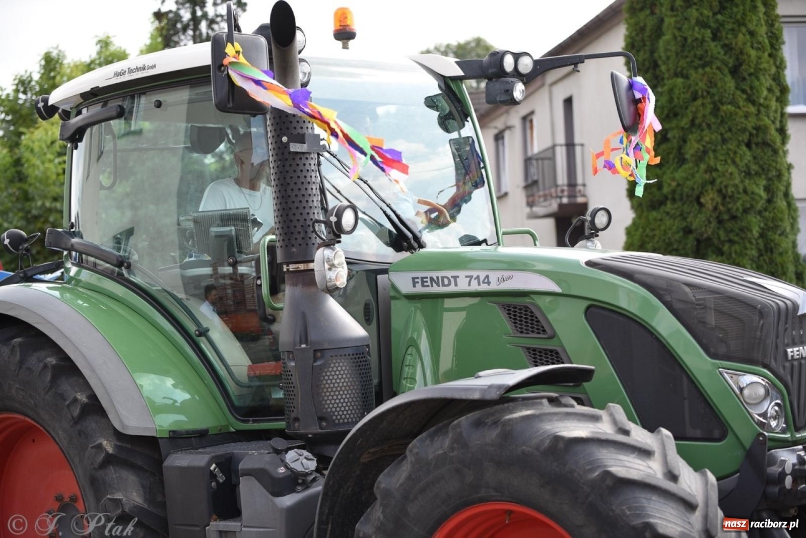 Zdjęcie w galerii na portalu naszraciborz.pl: Dożynki w Sudole – tradycja łącząca pokolenia [FOTO i WIDEO] wiadomości z regionu