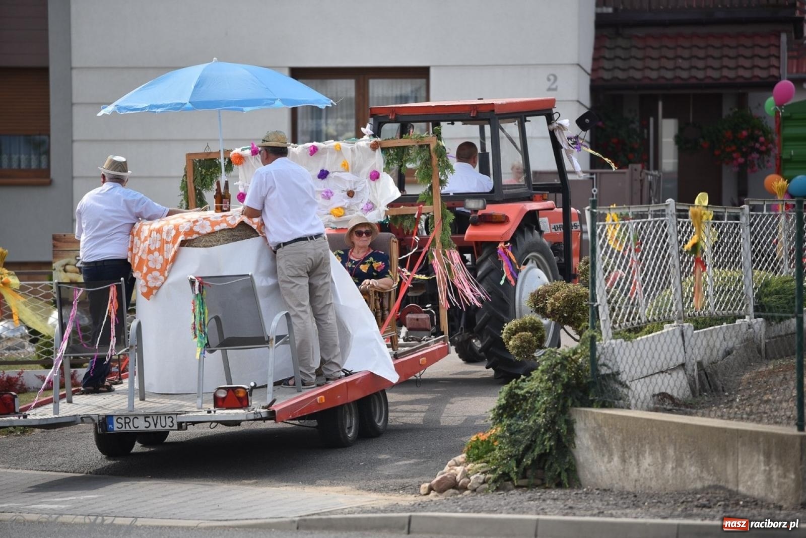 Zdjęcie w galerii na portalu naszraciborz.pl: Dożynki w Sudole – tradycja łącząca pokolenia [FOTO i WIDEO] wiadomości z regionu