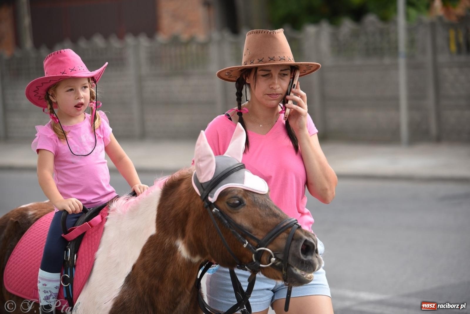 Zdjęcie w galerii na portalu naszraciborz.pl: Dożynki w Sudole – tradycja łącząca pokolenia [FOTO i WIDEO] wiadomości z regionu