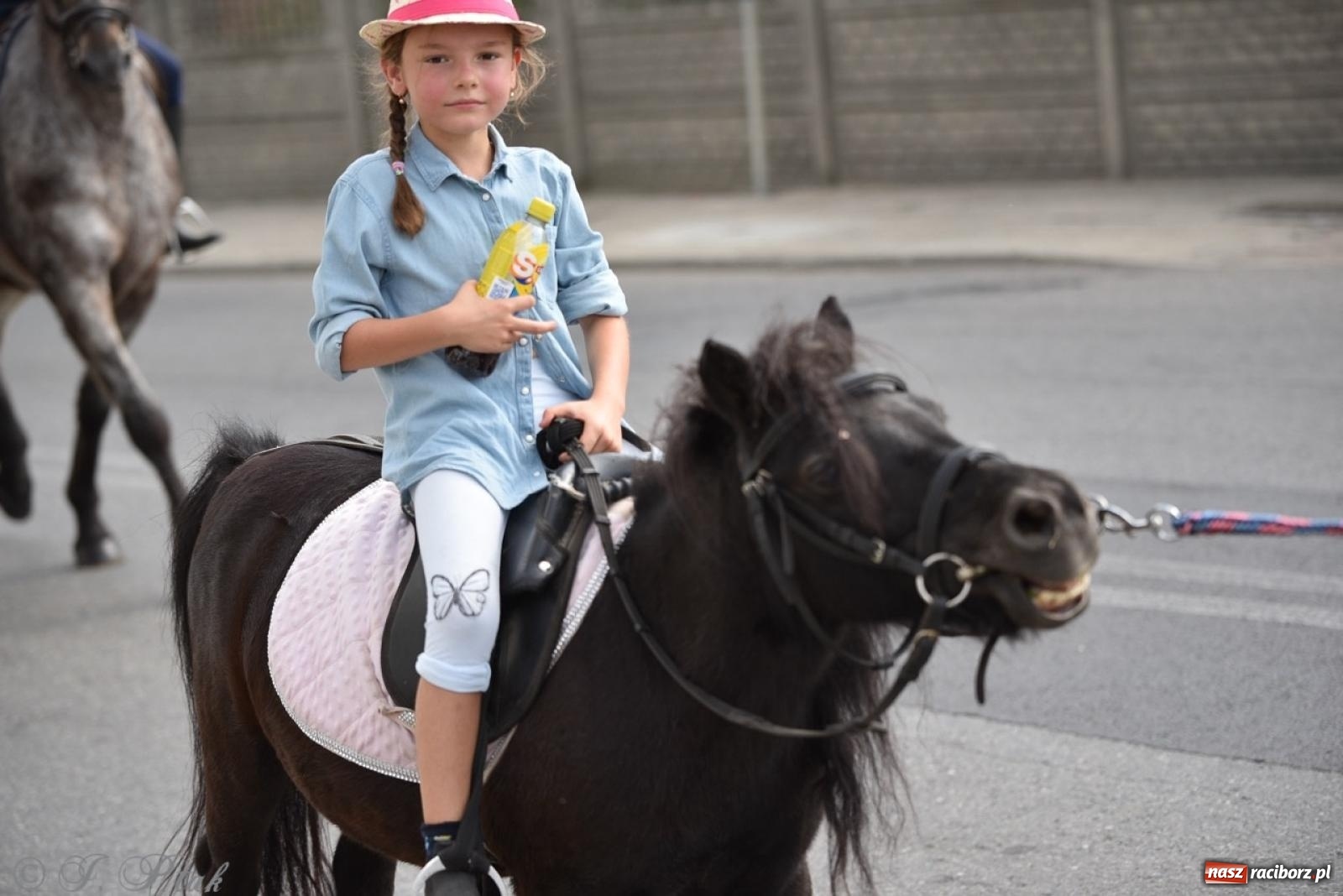 Zdjęcie w galerii na portalu naszraciborz.pl: Dożynki w Sudole – tradycja łącząca pokolenia [FOTO i WIDEO] wiadomości z regionu