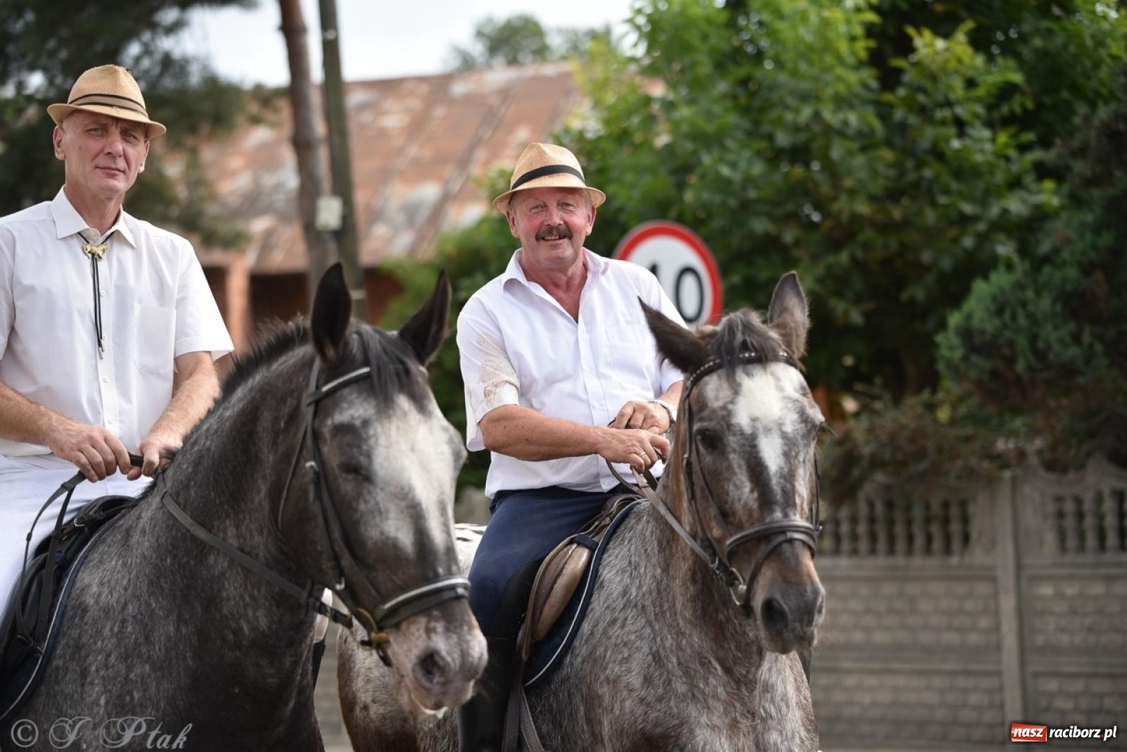 Zdjęcie w galerii na portalu naszraciborz.pl: Dożynki w Sudole – tradycja łącząca pokolenia [FOTO i WIDEO] wiadomości z regionu