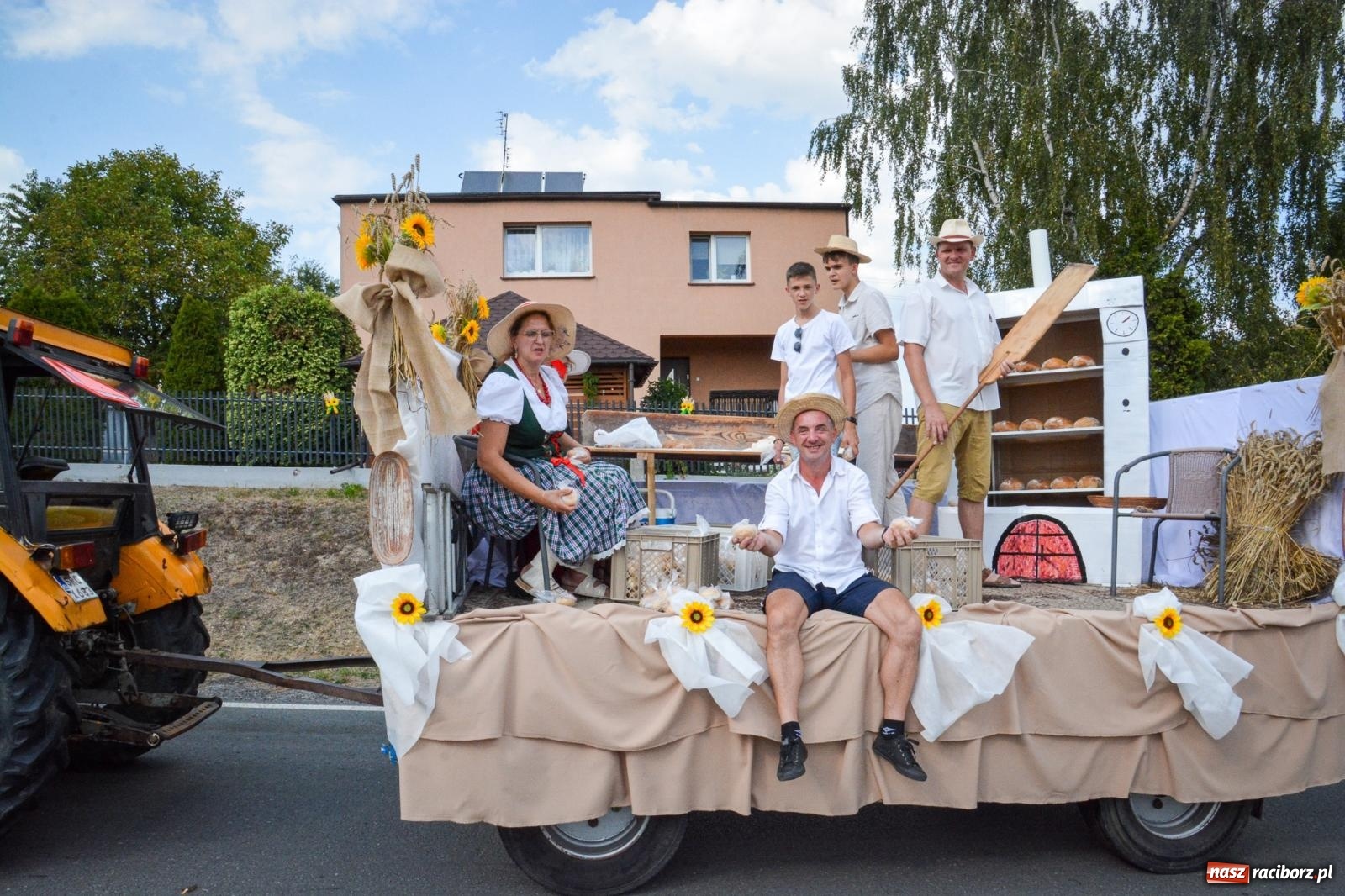 Zdjęcie w galerii na portalu naszraciborz.pl: Dożynki gminy Kornowac - kobylskie święto plonów pełne muzyki i zabawy! wiadomości z regionu