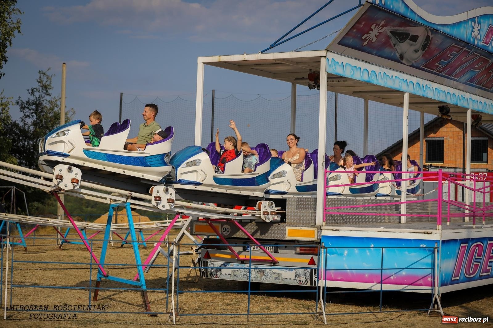 Zdjęcie w galerii na portalu naszraciborz.pl: Dożynki gminy Kornowac - kobylskie święto plonów pełne muzyki i zabawy! wiadomości z regionu