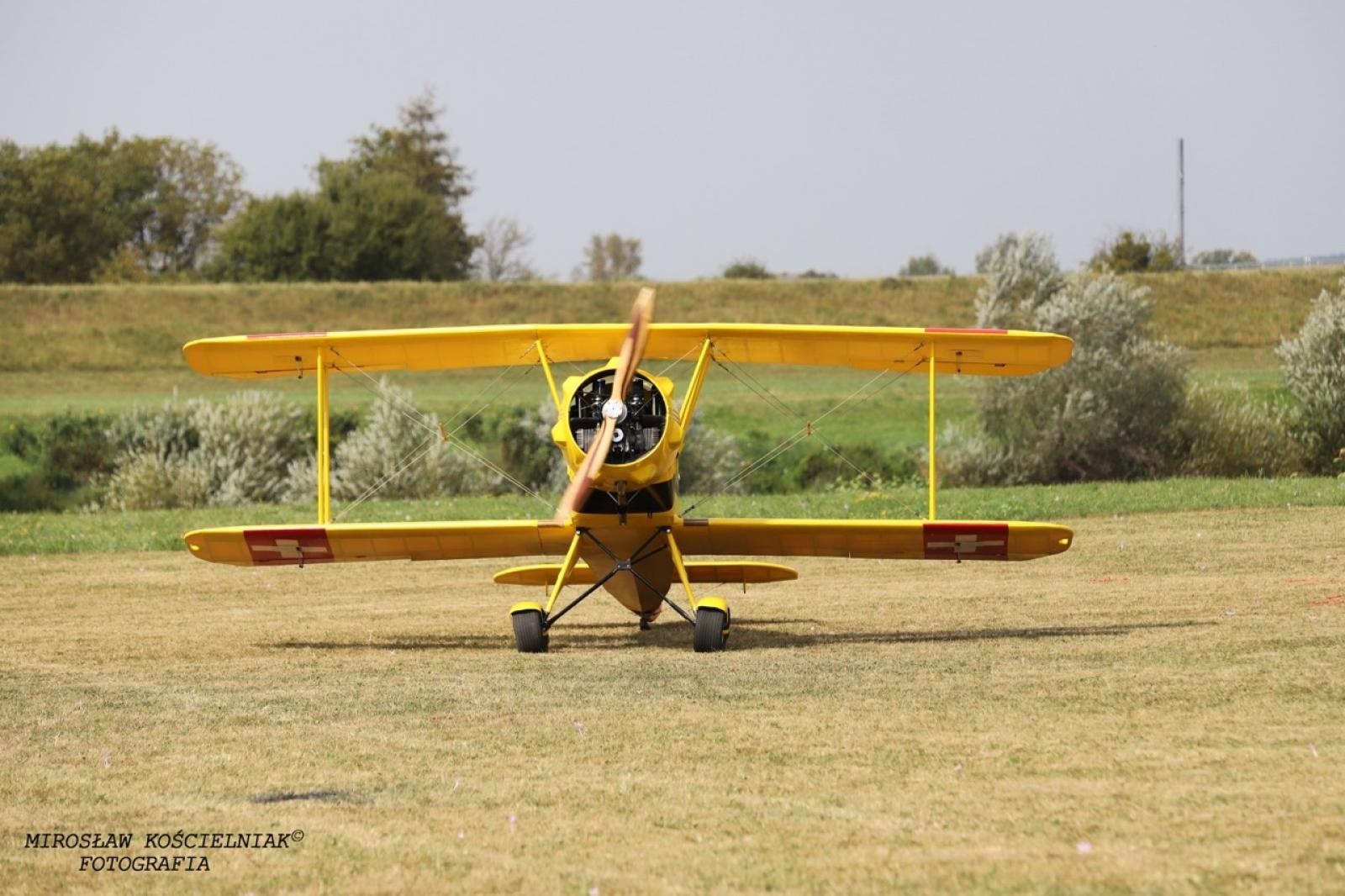 Zdjęcie w galerii na portalu naszraciborz.pl: Raciborskie air show hitem weekendu. Tłumy nad Ulgą wiadomości z regionu