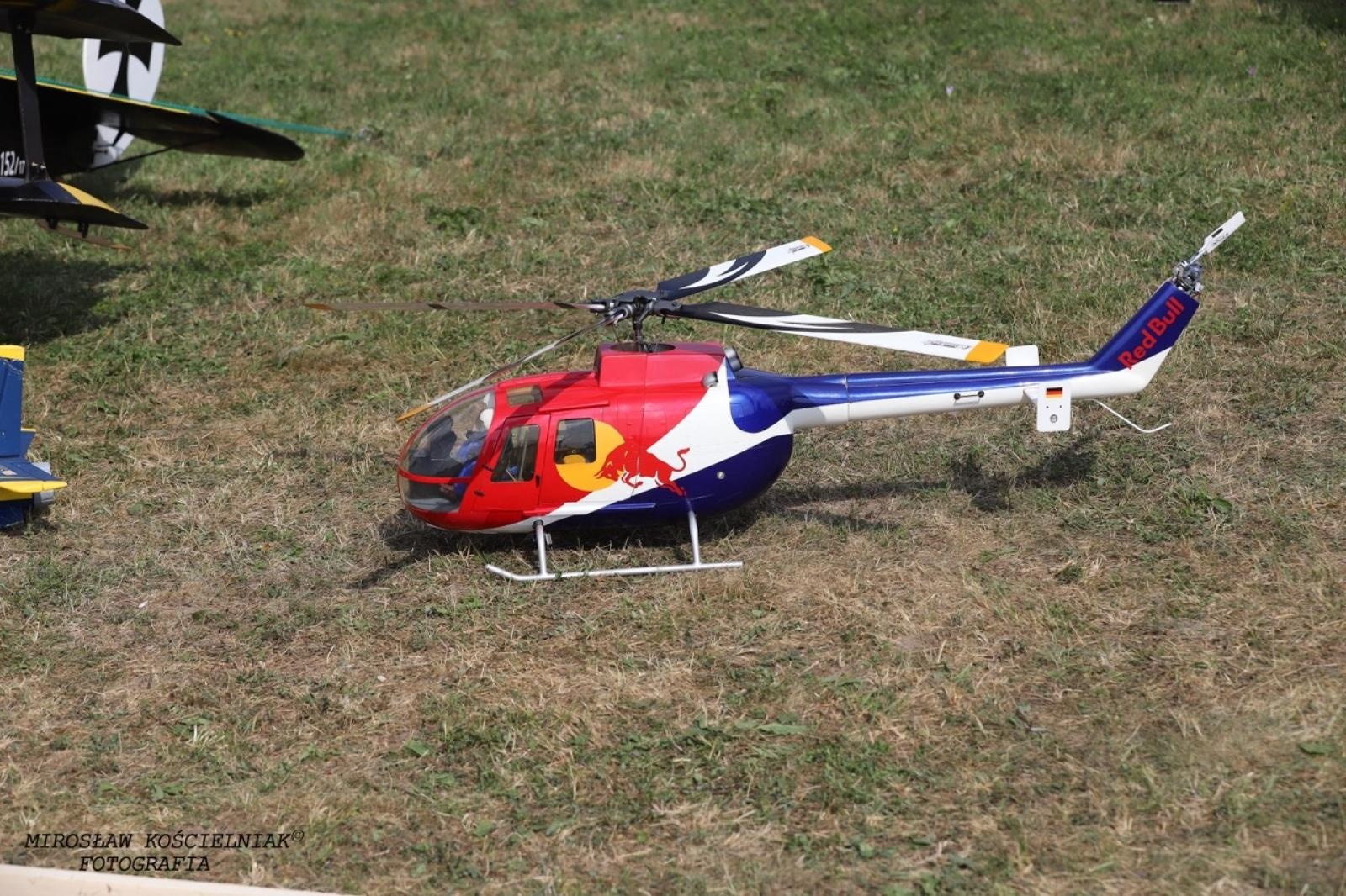 Zdjęcie w galerii na portalu naszraciborz.pl: Raciborskie air show hitem weekendu. Tłumy nad Ulgą wiadomości z regionu