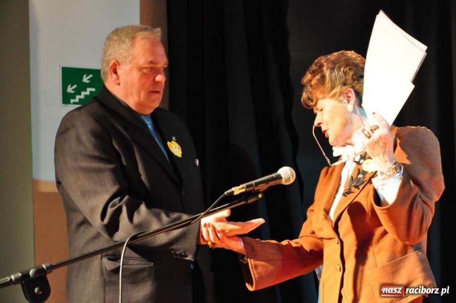 Zdjęcie w galerii na portalu naszraciborz.pl: Pantofelek dla Teresy Szymańskiej wiadomości z regionu