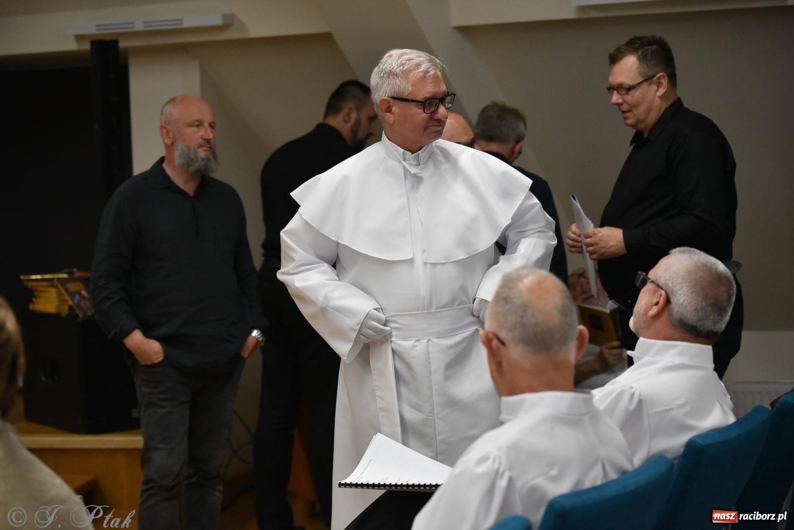 Zdjęcie w galerii na portalu naszraciborz.pl: Kordian bohaterem. Narodowe czytanie na Zamku Piastowskim wiadomości z regionu