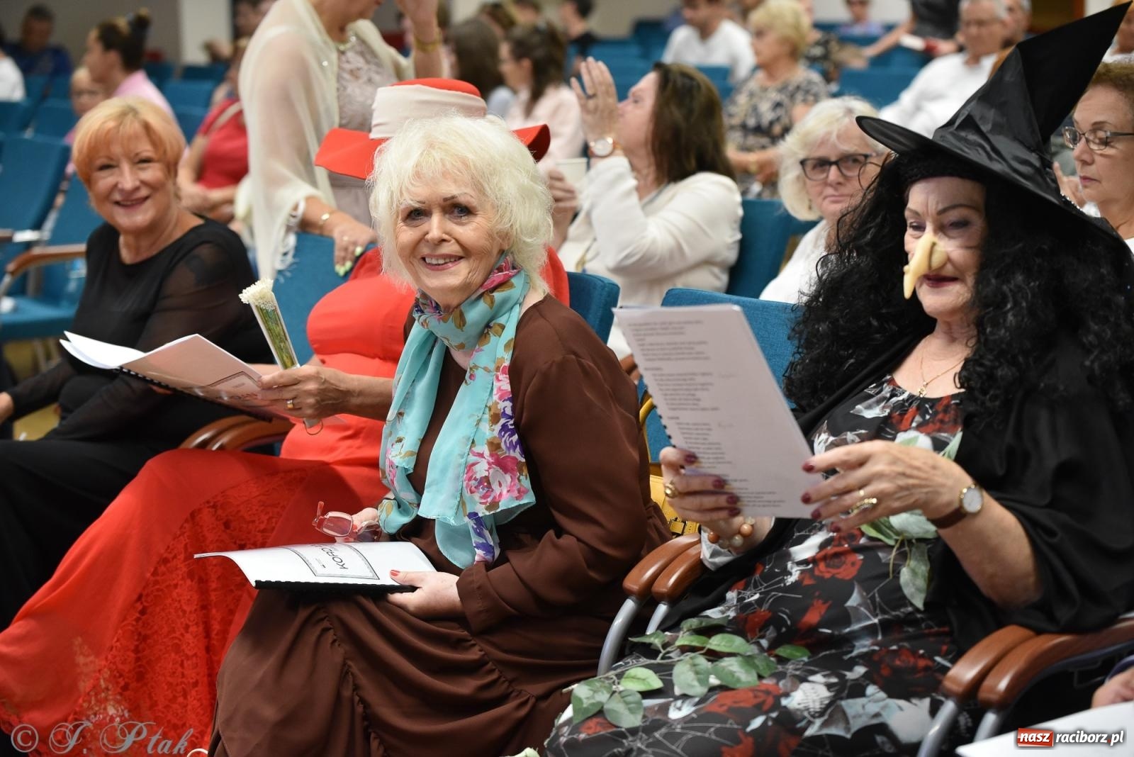 Zdjęcie w galerii na portalu naszraciborz.pl: Kordian bohaterem. Narodowe czytanie na Zamku Piastowskim wiadomości z regionu