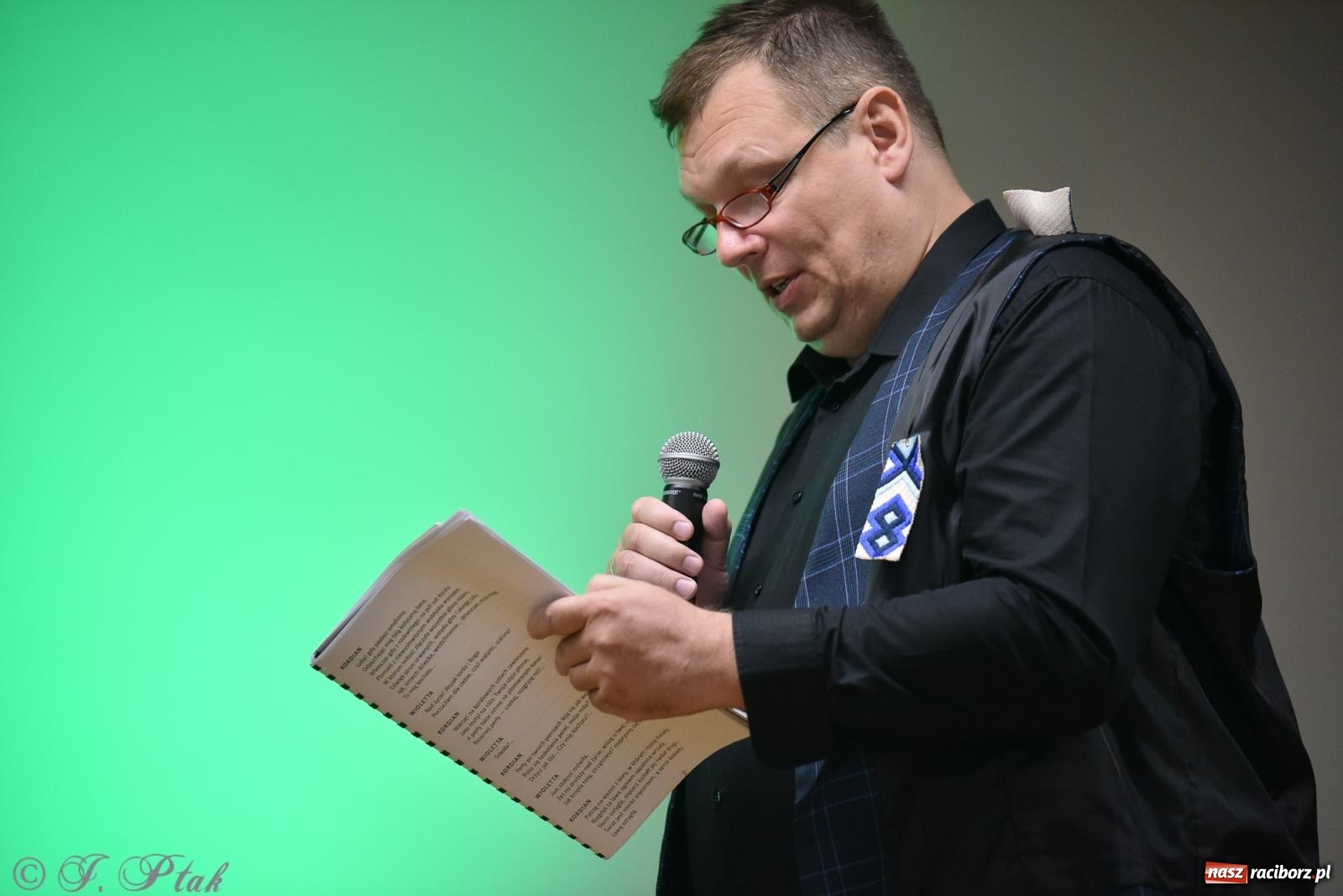 Zdjęcie w galerii na portalu naszraciborz.pl: Kordian bohaterem. Narodowe czytanie na Zamku Piastowskim wiadomości z regionu