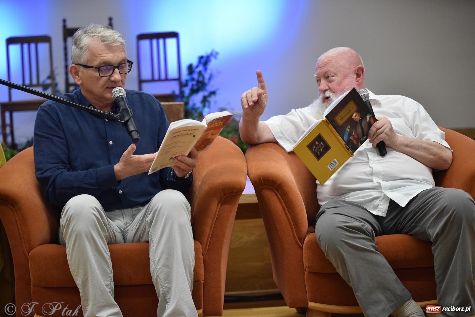 Zdjęcie w galerii na portalu naszraciborz.pl: Kordian bohaterem. Narodowe czytanie na Zamku Piastowskim wiadomości z regionu