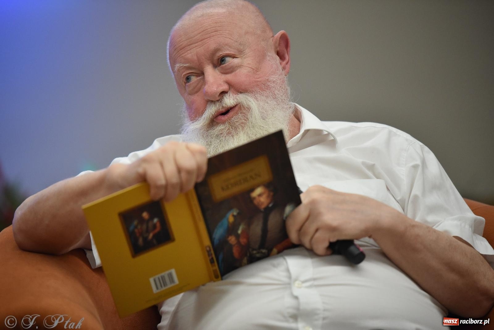 Zdjęcie w galerii na portalu naszraciborz.pl: Kordian bohaterem. Narodowe czytanie na Zamku Piastowskim wiadomości z regionu