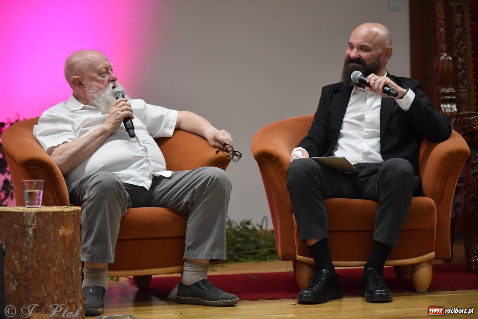 Zdjęcie w galerii na portalu naszraciborz.pl: Kordian bohaterem. Narodowe czytanie na Zamku Piastowskim wiadomości z regionu